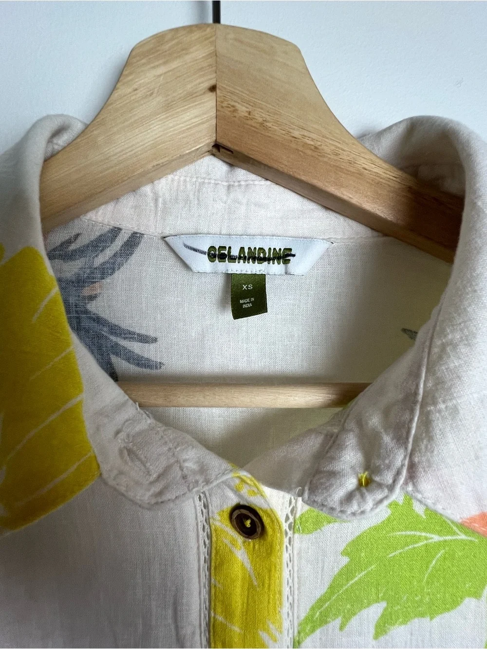 Celandine lightweight white